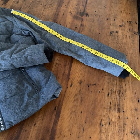 Obermeyer Womens Bombshell Hooded Jacket Insulated Winter Ski Gray Sz 8 - Picture 13 of 16